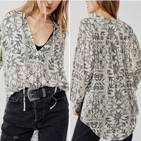 Free People Tops - Free People Mia Tunic Top Small White Black Long Sleeve Aztec Boho Peasant Flowy